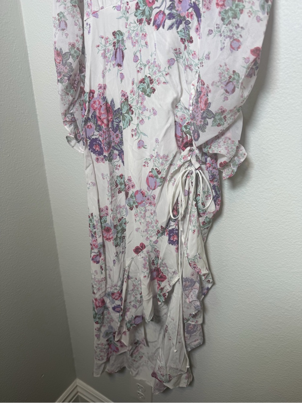 For Love & Lemons White Midi w/ Pink & Purple Floral Print Ruching & Open Back S - Picture 5 of 14